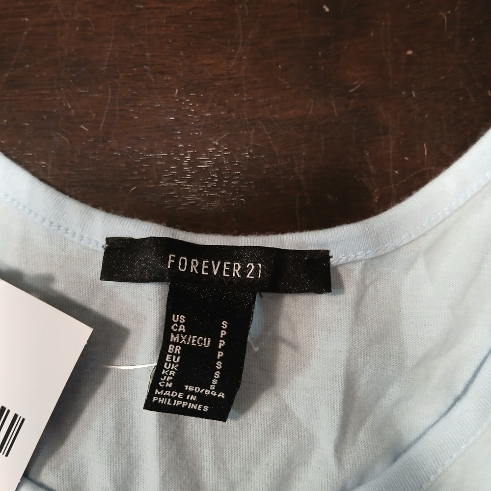 NEW Forever 21 girl's top light blue Sz S with butterfly - Picture 2 of 5